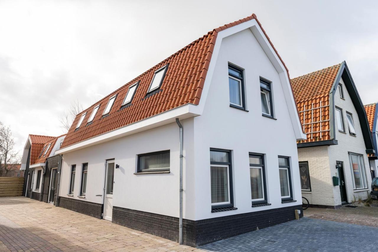 Hotel Tesselhof De Koog  Bagian luar foto