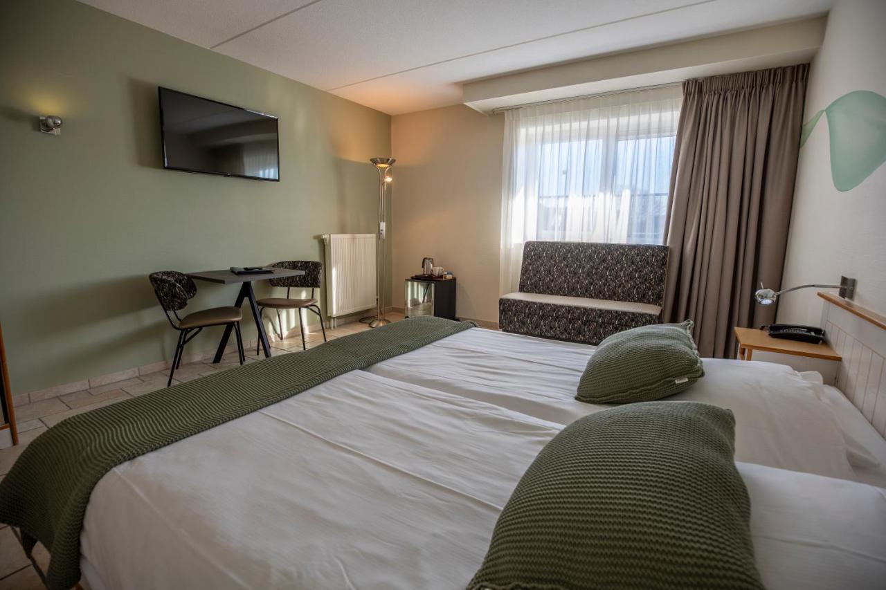 Hotel Tesselhof De Koog  Bagian luar foto